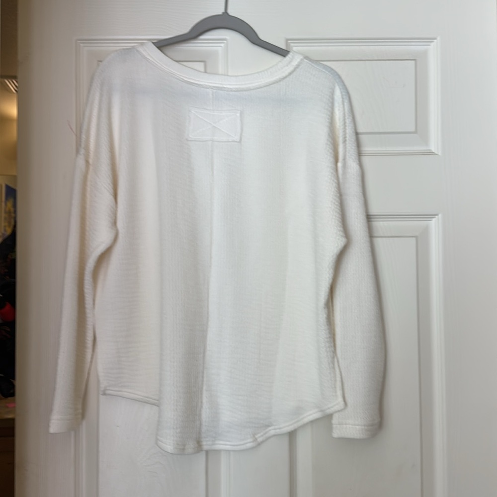 Blu Pepper White Ribbed Top - Picture 3 of 5